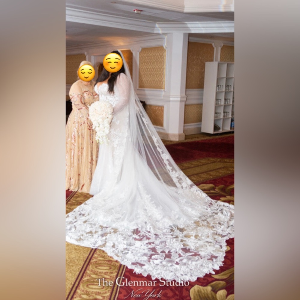 Essense of Australia WEDDING DRESS AND VEIL ๐ฐ๐ปโโ๏ธ - Picture 8 of 15